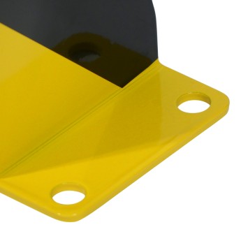 Trous pour fixation au sol du sabot de protection en L